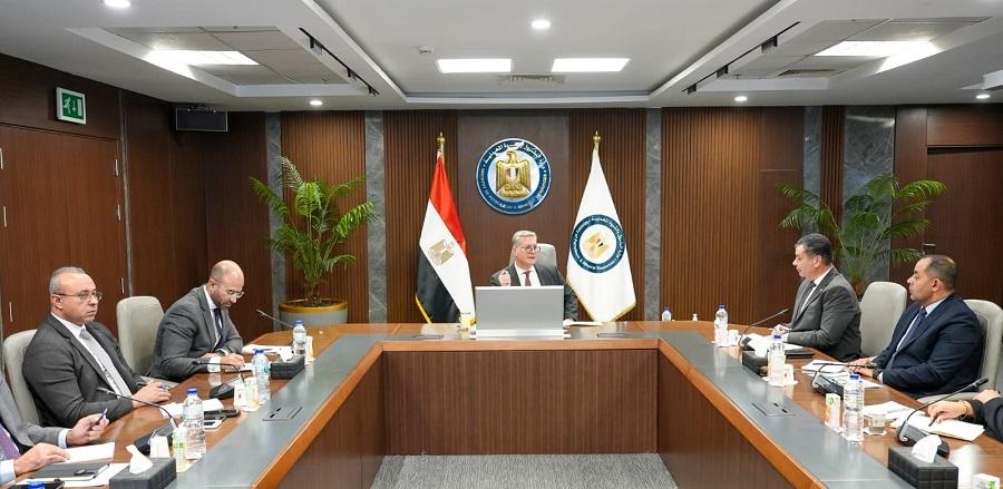 وزير البترول يستعرض فرص دخول كارجاس إلى الدول العربية والإفريقية
